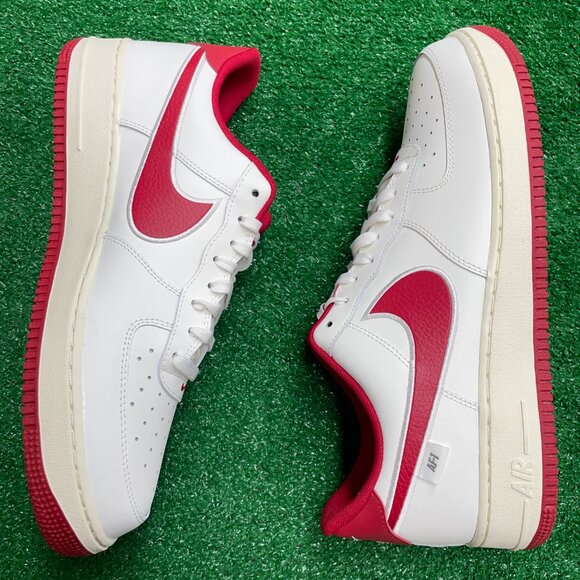 Nike  Air Force 1 White Mens FV0392-101 VNDS Sz 13 main image 7